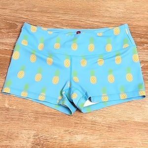 United Lifters pineapple shorts